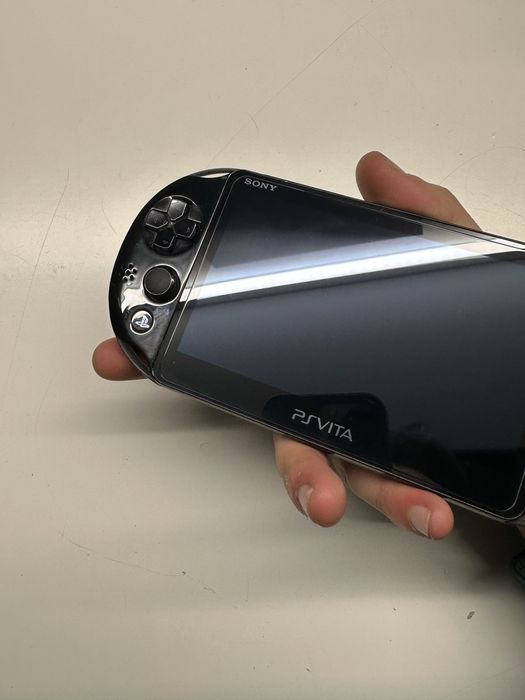 Psvita slim + carregador + Fifa 15