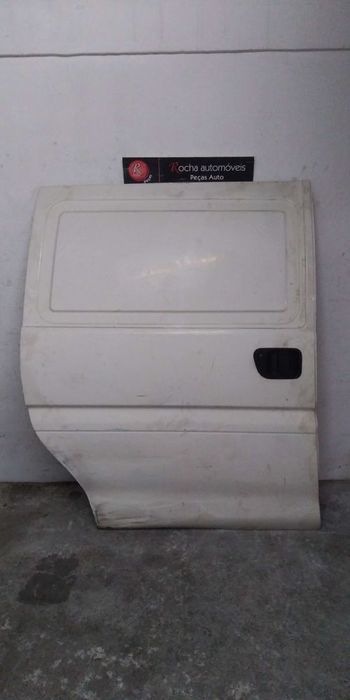 Porta Lateral Drt Mitsubishi L 400 Caixa (Pd_W, Pc_W, Pb_V, Pa_W, Pa_V