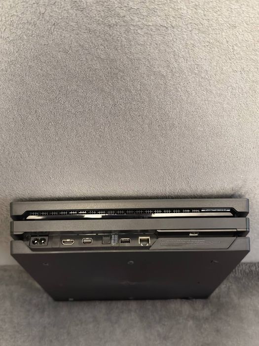 Sony PlayStation 4 Pro 1TB