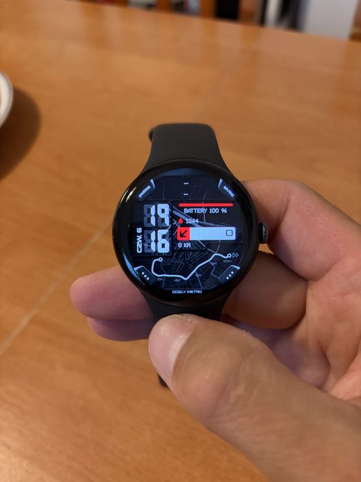 Google Pixel Watch 4 czarny 45mm stan bardzo dobry