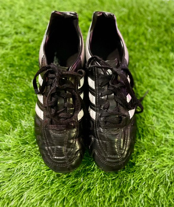 Dziecięce buty sportowe Adidas Puntero rozm. 32