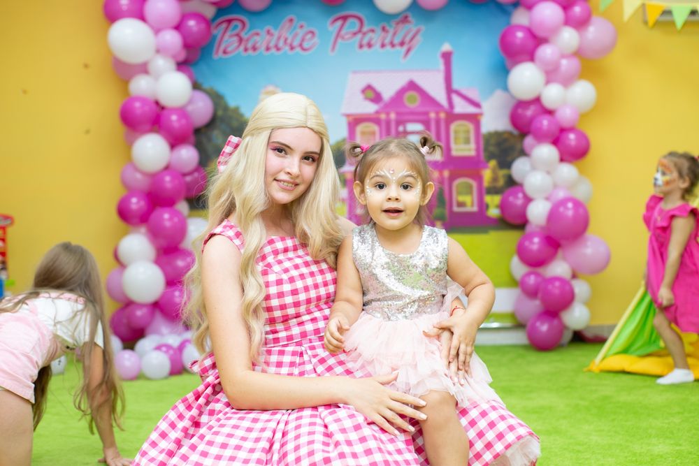 Аніматори Миколаїв. Дні народження, випускні, свята на виїзд, 1 рочок!