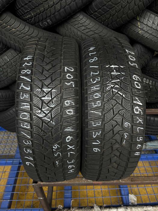 2 szt. opony używane zimowe 205/60r16 XL 96H Dunlop Winter Sport 5