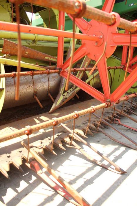 зернозбиральний комбайн Claas Dominator 38, клас, джондір