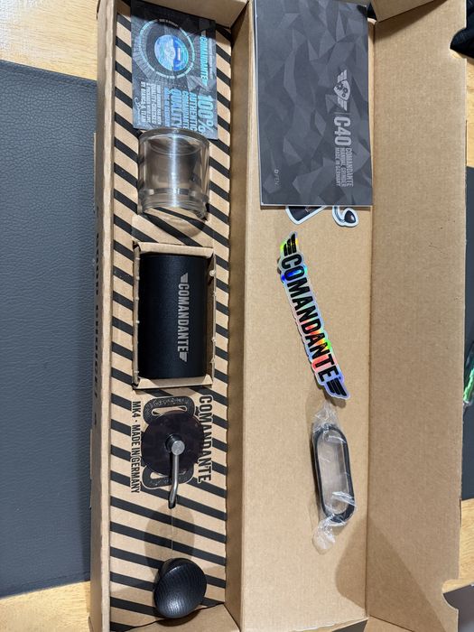 Comandante mlynek + AeroPress