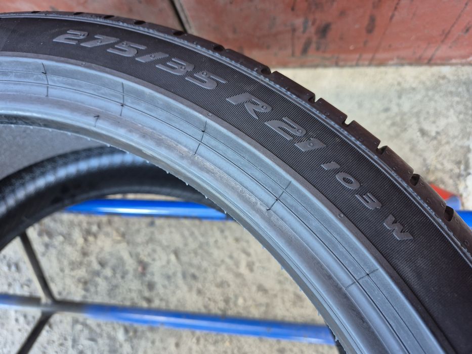 275/35/21 R21 Pirelli P Zero PZ4 літо 2 шт ціна за 1 шт