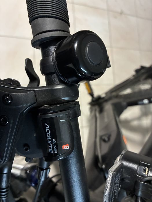 Bicicleta eletrica com açao no pedal, 3 niveis de velocidade