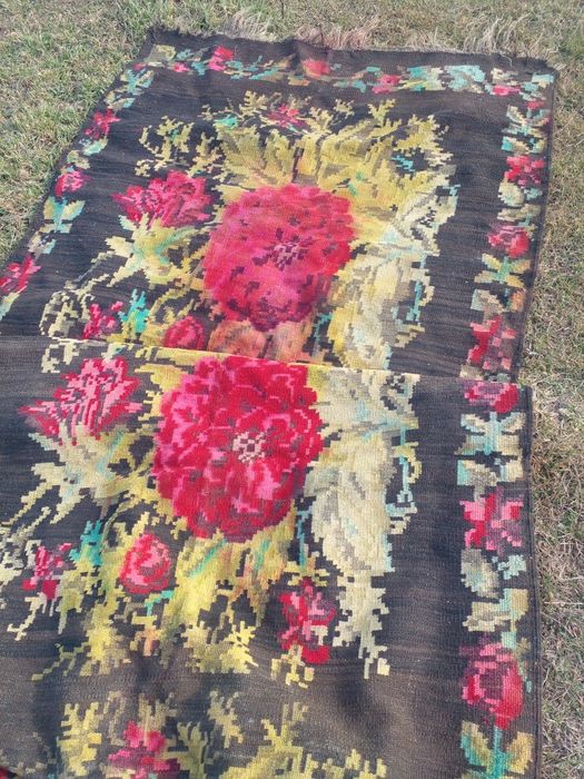 Старинный шертяной ковер