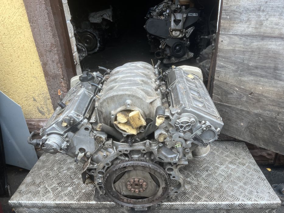 Audi a8 d2 3.7 v8 двигатель aew 230km хороший двигатель мотор