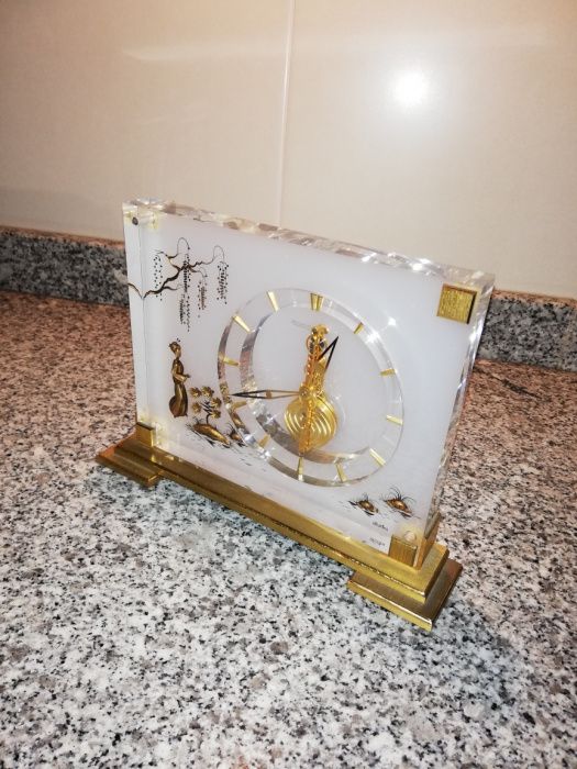 Venda de relógio marca Jaeger-LeCoultre