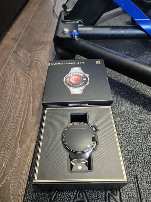 Huawei Watch 4 Pro Titanium Case