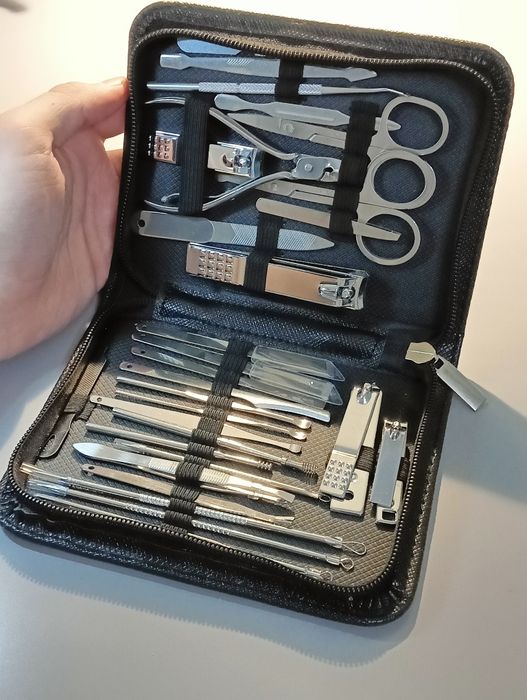 Profesjonalny zestaw do manicure Nowy nieużywany czarny