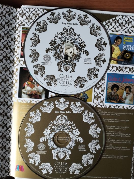 CD duplo + livro Celia Cruz - The Legend