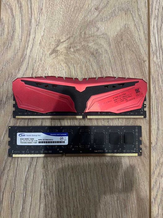 Оперативна пам'ять DDR3 8GB TeamGroup та DDR4 4GB Exceleram Phoenix (з радіатором)