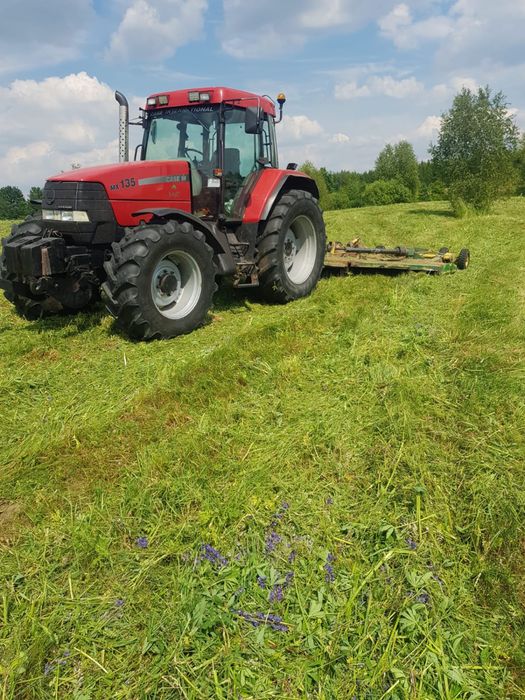 Case mx 135, tuz, biegi pełzajace