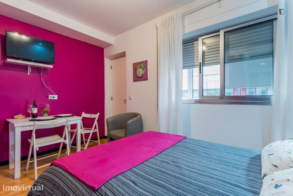 Estúdio - localizado em Baixa Coimbra