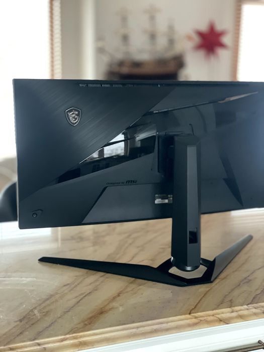 MSI MEG381CQR Plus 38” Nano IPS 144Hz 3840×1600 | TOP