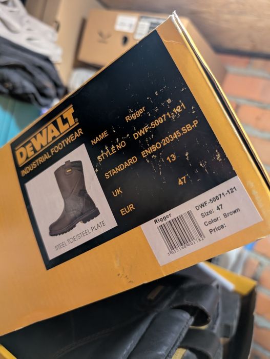 Чоботи DeWalt 47р., DWF-50071-121 з метал. пластиною, устілка 32,5см