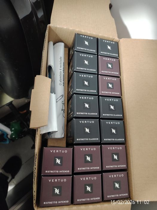 Máquina café Nespresso vertuo next