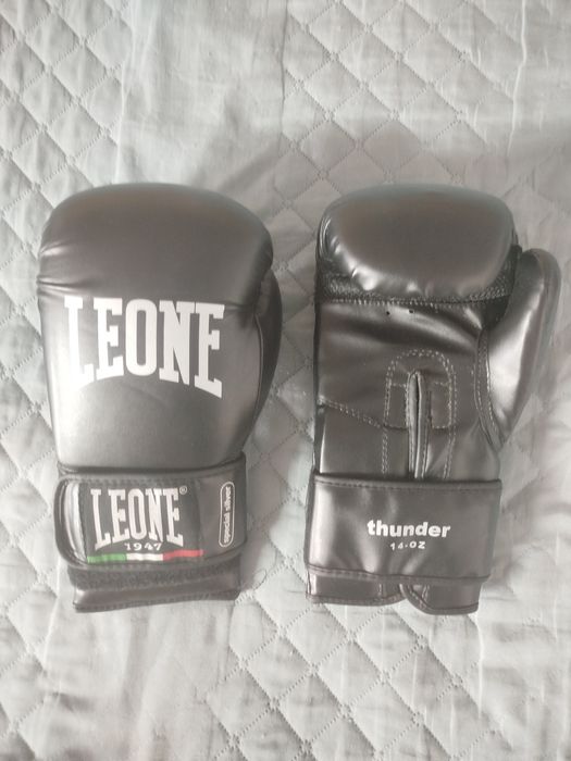 Luvas Leone 1947