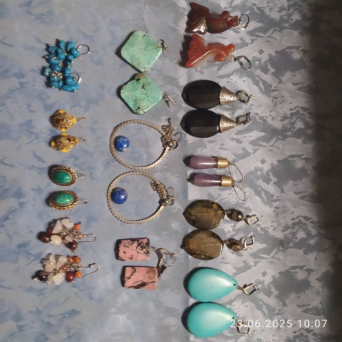 Продам кулоны,бусы,серьги, браслеты из нат.камня