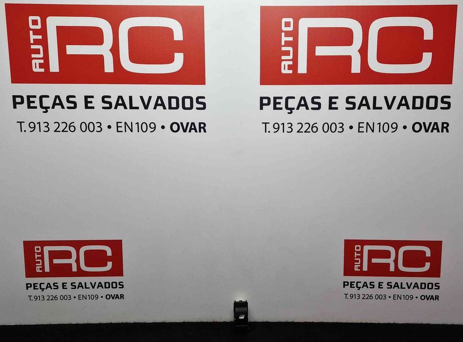 Comando / Botão / Interruptor Vidros Trás Direito 96762292ZD - CITROËN C4 PICASSO II