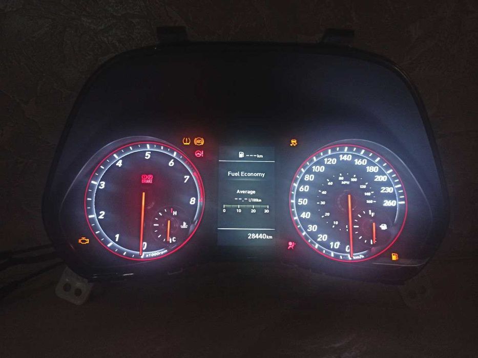 Панель приладів Hyundai Veloster 2019-2020 AT SVision 4.2 CANADA Km/h
