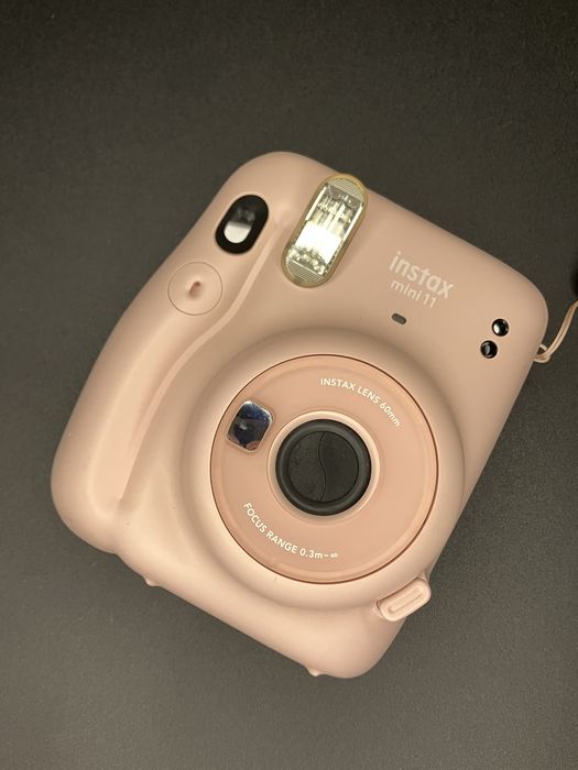 Камера швидкого друку Instax Mini 11