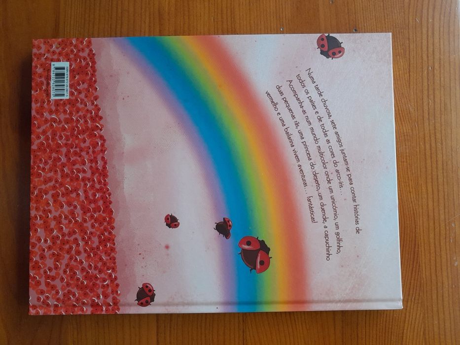 Livro "Os contos do Arco-Íris"