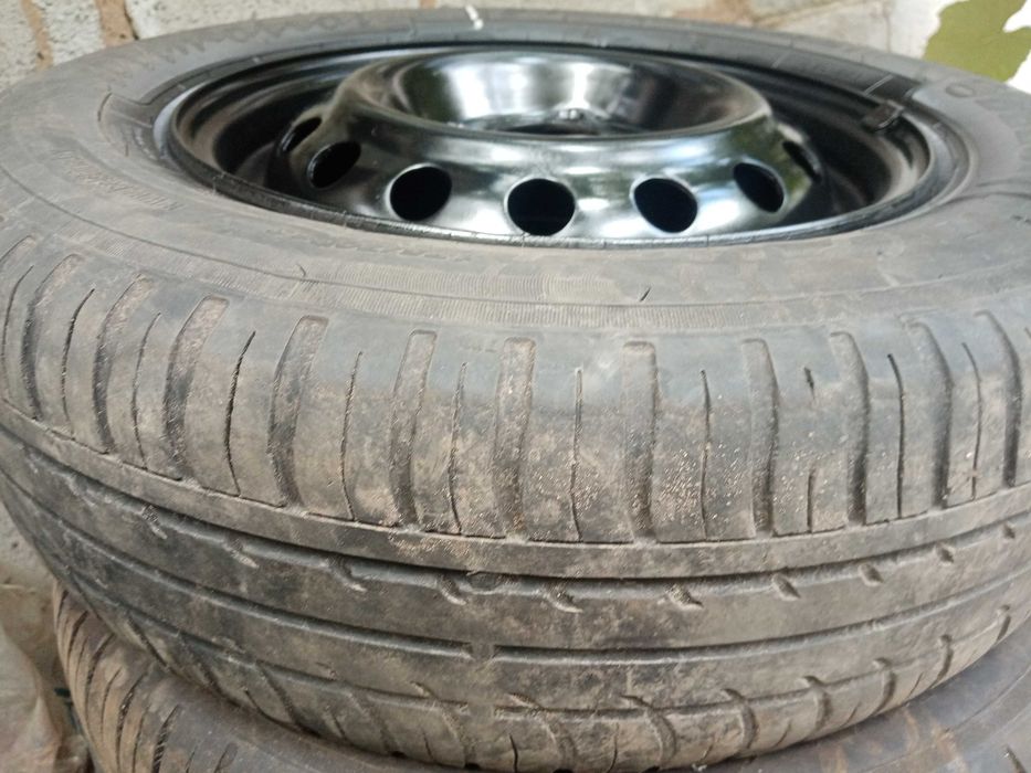 Колёса в сборе с летней резиной R13/70/175