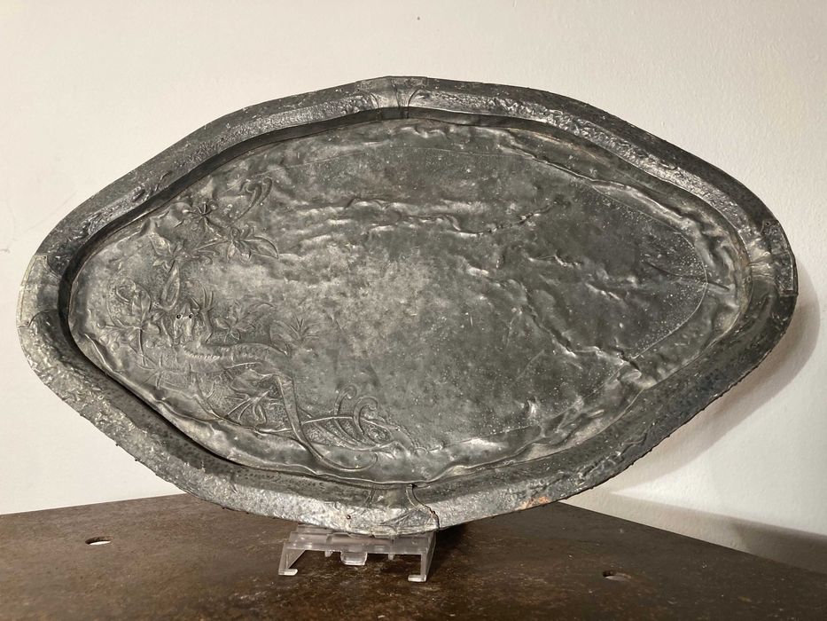 Francuska taca do koktajli w stylu secesyjnym