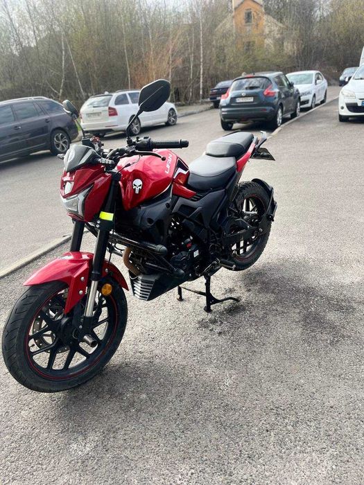Продам Lifan SR220