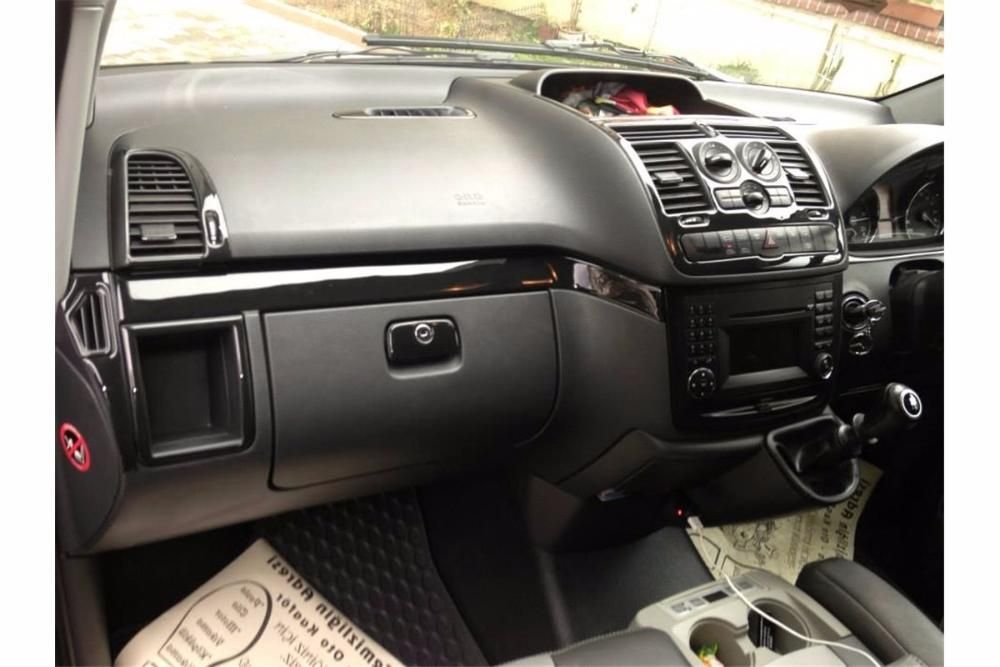 Декор накладки панели Mercedes VITO 639 / 638 (вито 638/ 639)