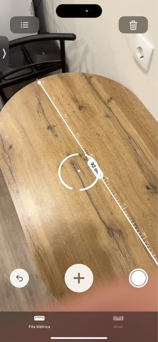 Mesa de cozinha compacta com 2 lugares