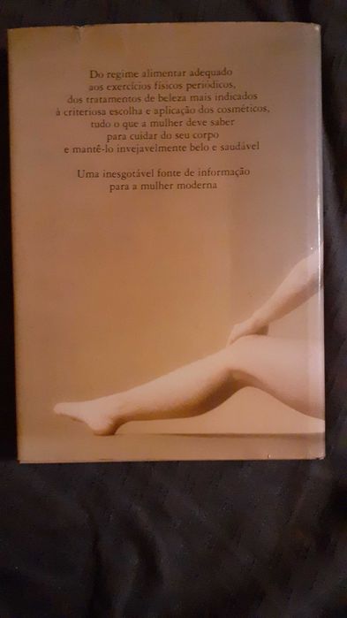 O novo livro da beleza (O rosto e o corpo) – Miriam Stoppard