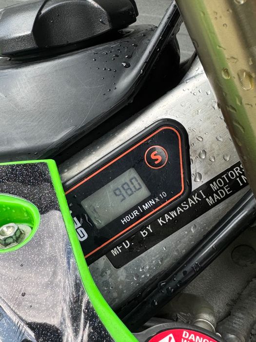 Продам Kawasaki kx250f 2023 (yz
crf fc fx fs rmz wr exc sx)