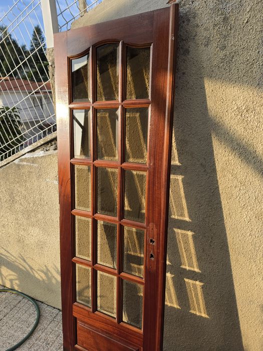 4 Portas com vidrado impecáveis