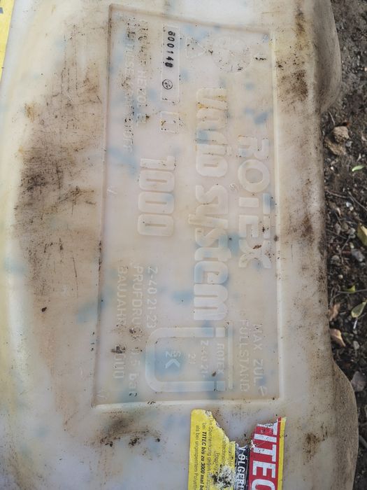 Contentor / Depósito / Cisterna 1000 Litros