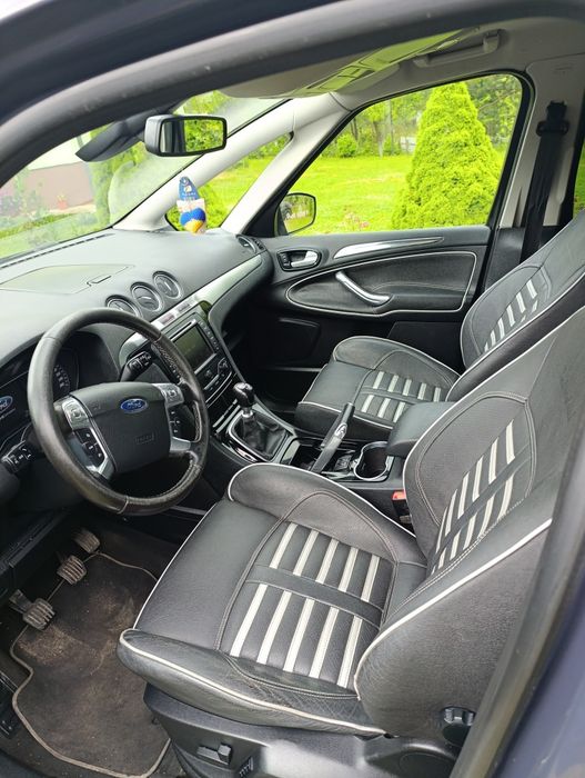Ford s-max 2014 рік