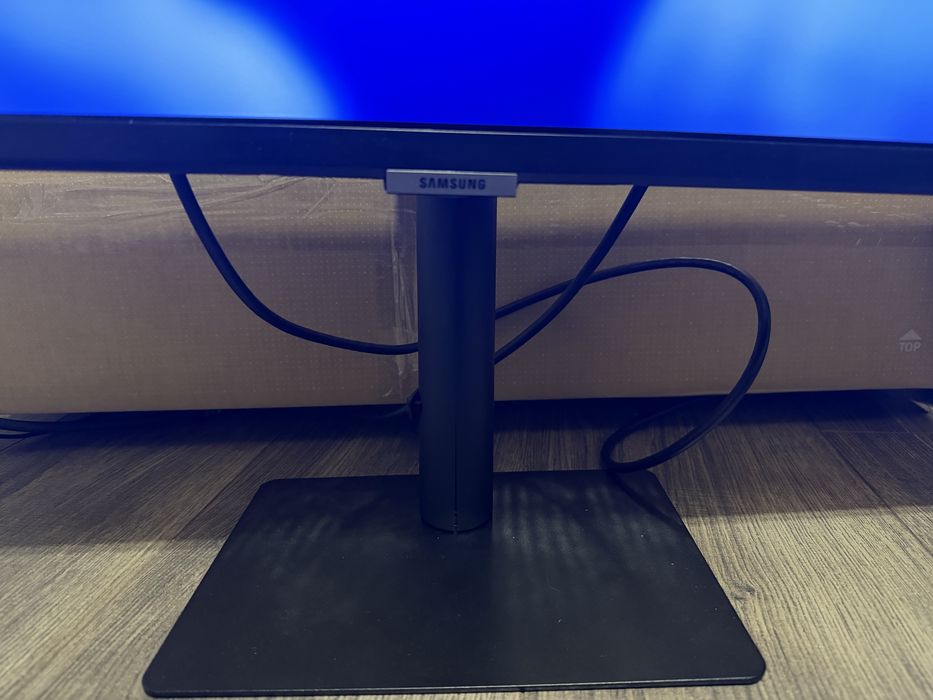 Монітор 4k 60hz Samsung ViewFinity s8