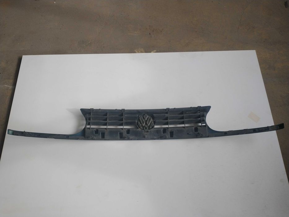 Atrapa gril grill Volkswagen Golf 3 III