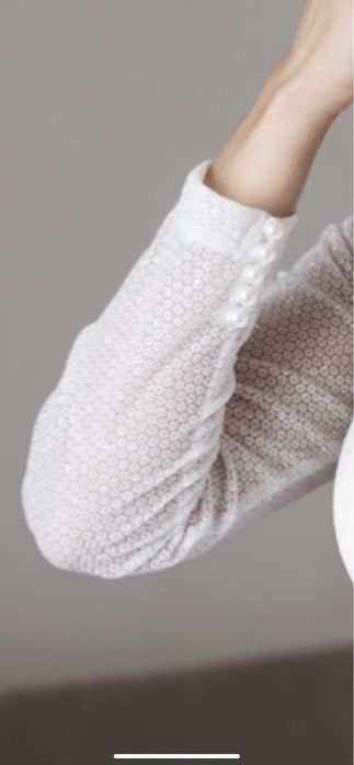 Весільна сукня біла