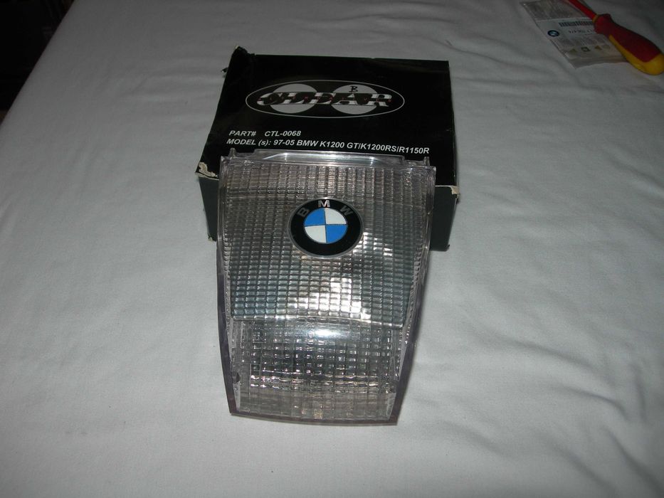 Farol traseiro de mota.