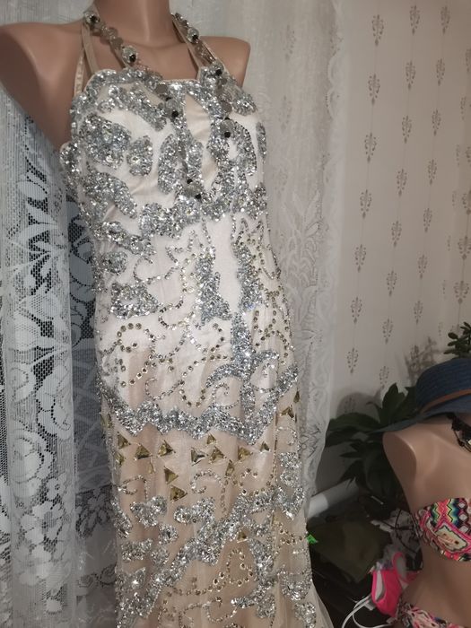 Свадебное платье в камнях