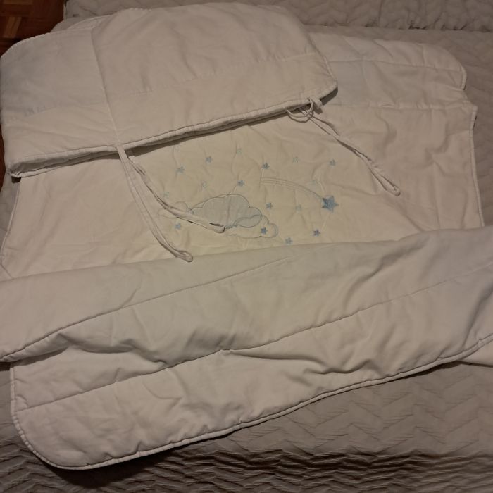 Edredão + resguardo berço bebé