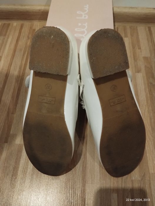 Buty dziewczęce na komunię