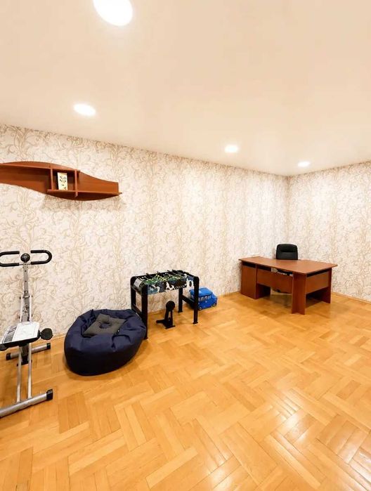 3-кімнатна квартира 103 м², окремий вхід, центр Вишгорода