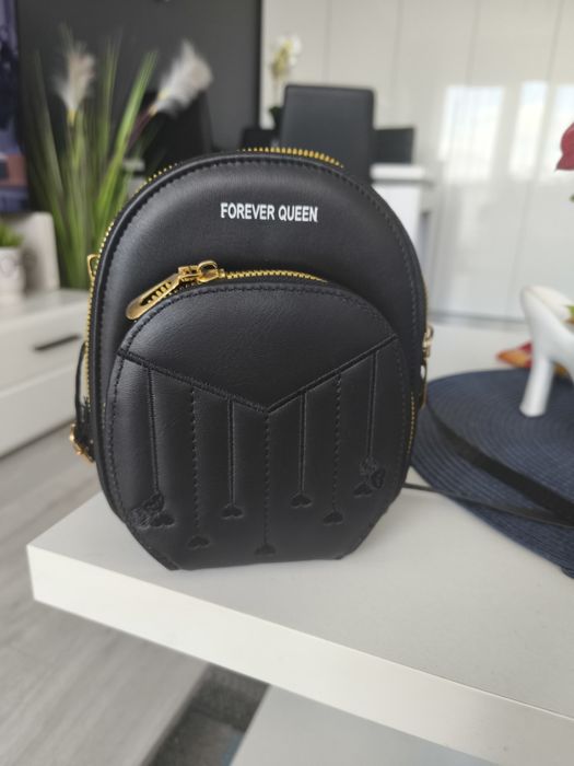 Torebka, rowerówka mała na ramię Forever Queen, czarna stan jak nowy