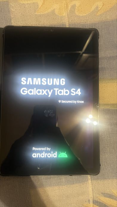 Samsung Galaxy Tab S4 4G + S Pen + keyboard64354156197634123