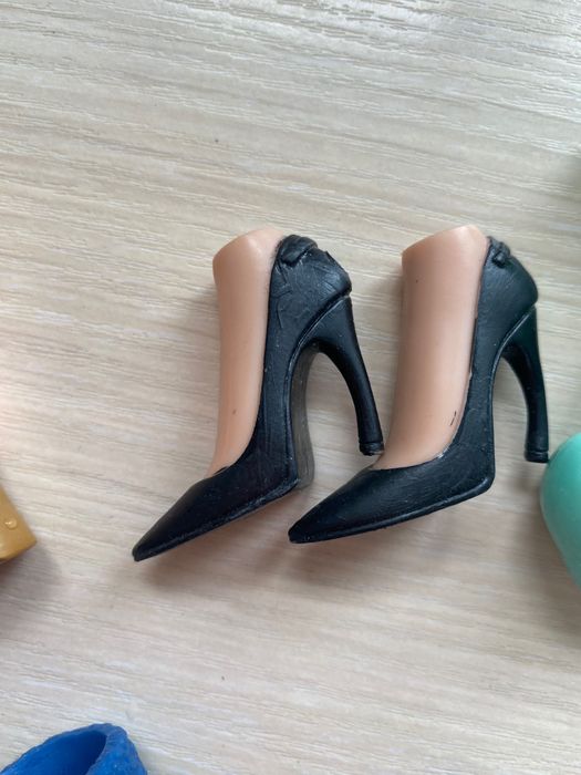 Продам взуття для ляльки Братц кукла Bratz Братс
